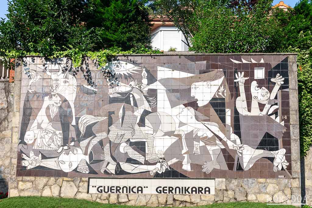 Pueblo de Gernika-Lumo en Bizkaia